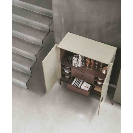 Sideboard Side Up Alivar
