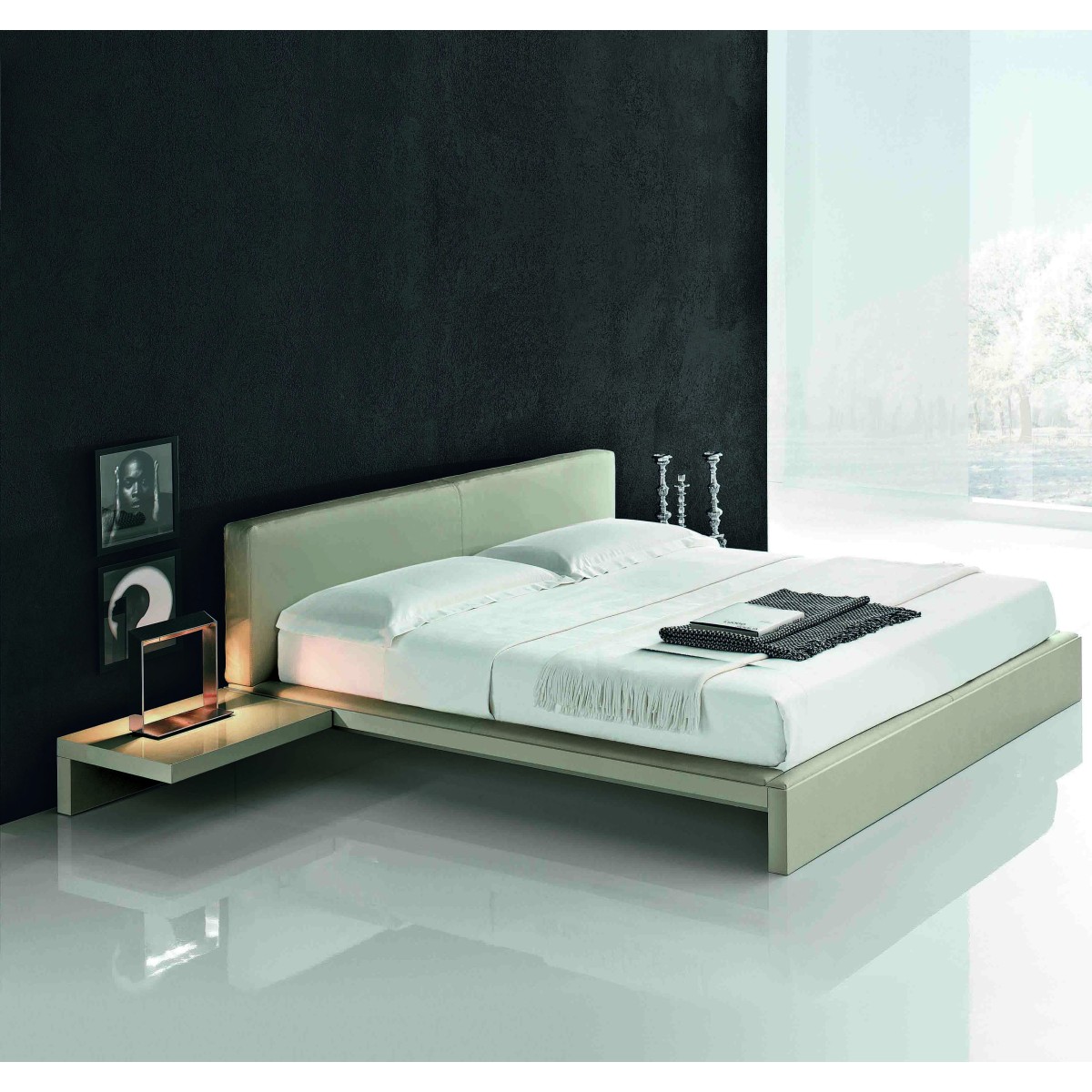 Bed Plaza Alivar