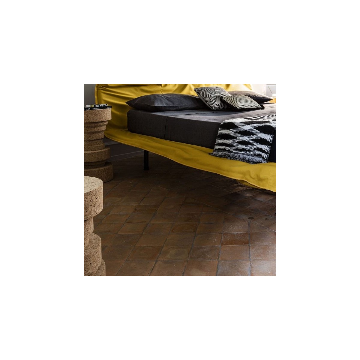 Stools / Coffee Tables KING&QUEEN Mogg