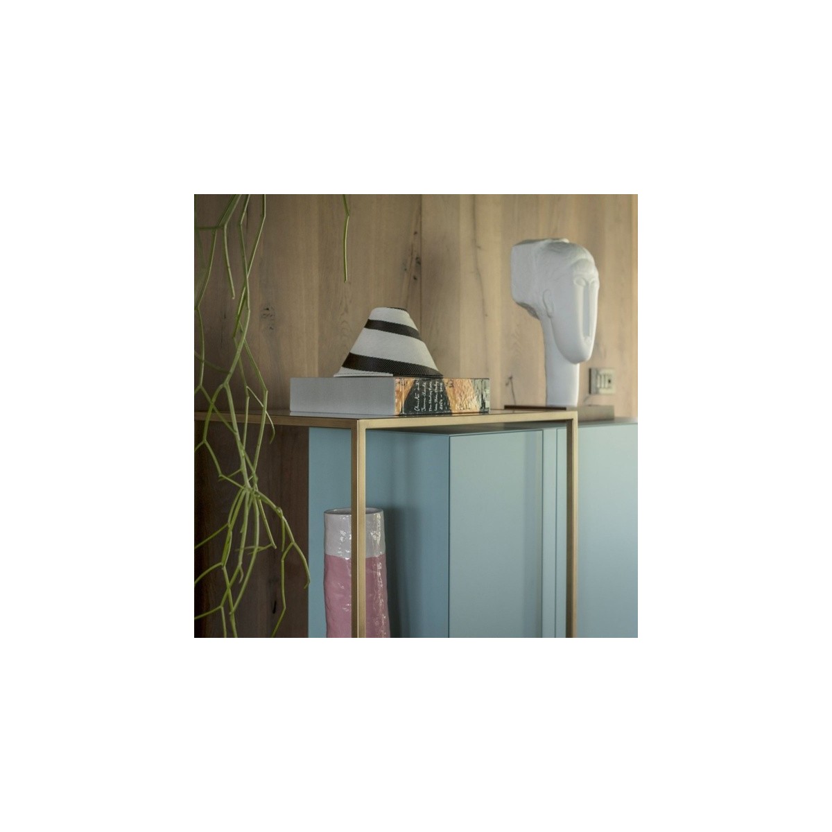 Sideboard  ZOOM  Mogg