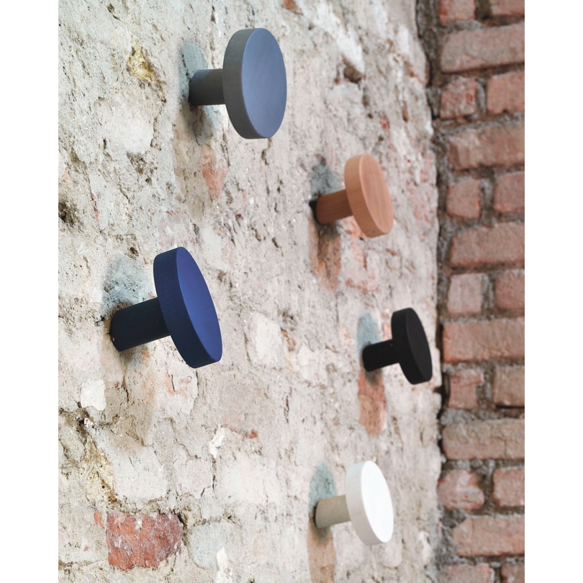 Clothes hanger Chiodo Miniforms Clothes hanger Chiodo Miniforms