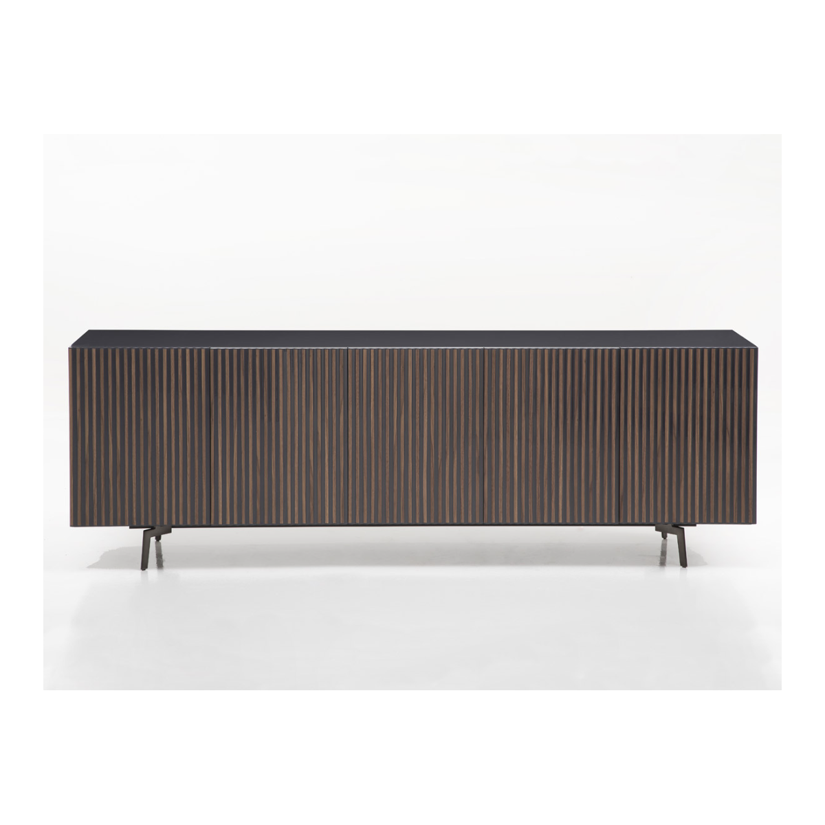 Madia Leon Decor Horm Madia Leon Decor Horm