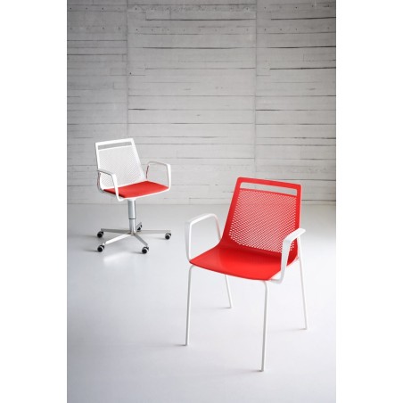Chair Akami Gaber