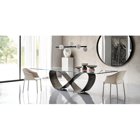 Table Butterfly Cattelan