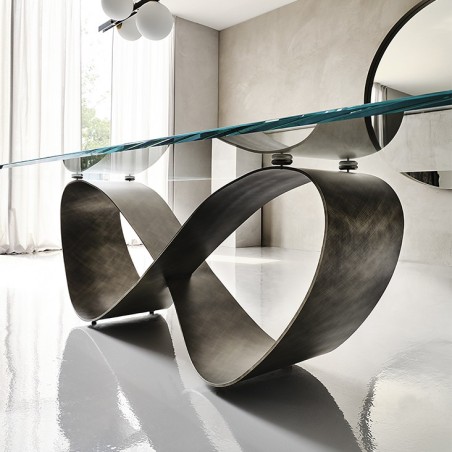 Table Butterfly Cattelan