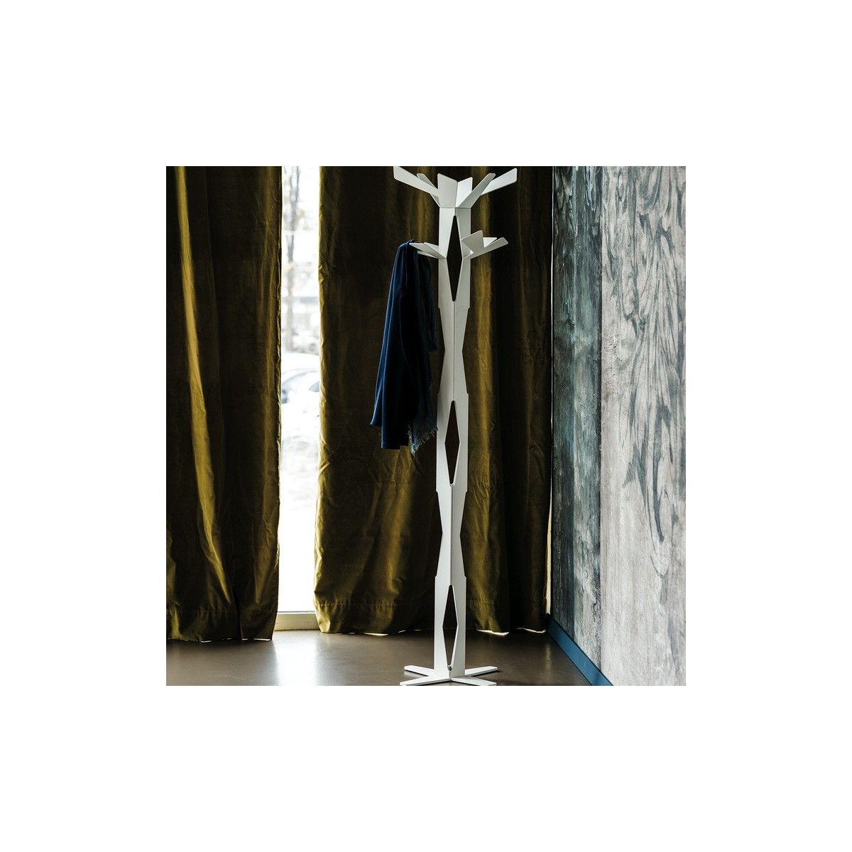 Appendiabito Baum Cattelan Italia
