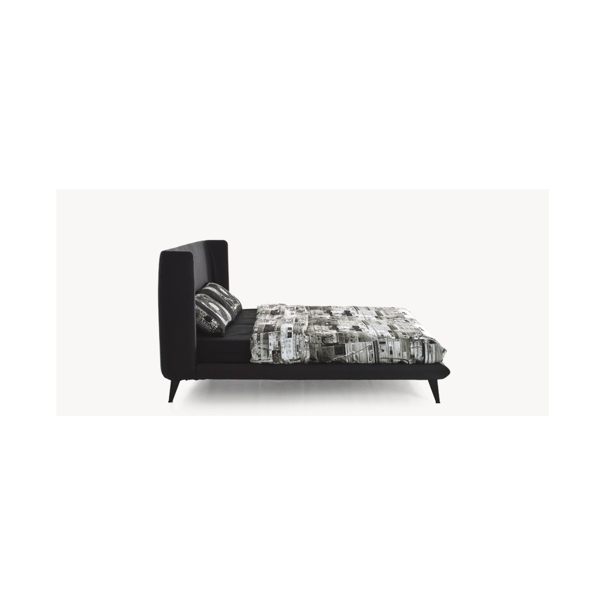 Bed Gimme Shelter Moroso