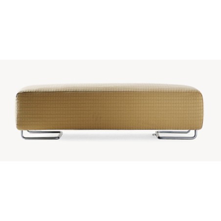 Stool Lowland Moroso