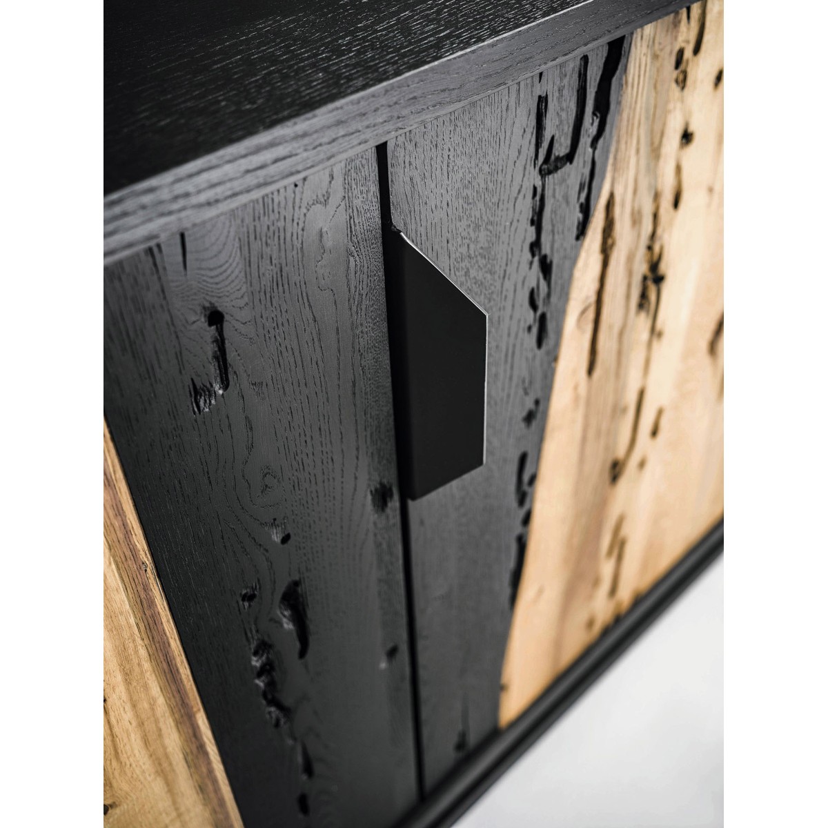 Credenza Fire Low Riva 1920 Credenza Fire Low Riva 1920
