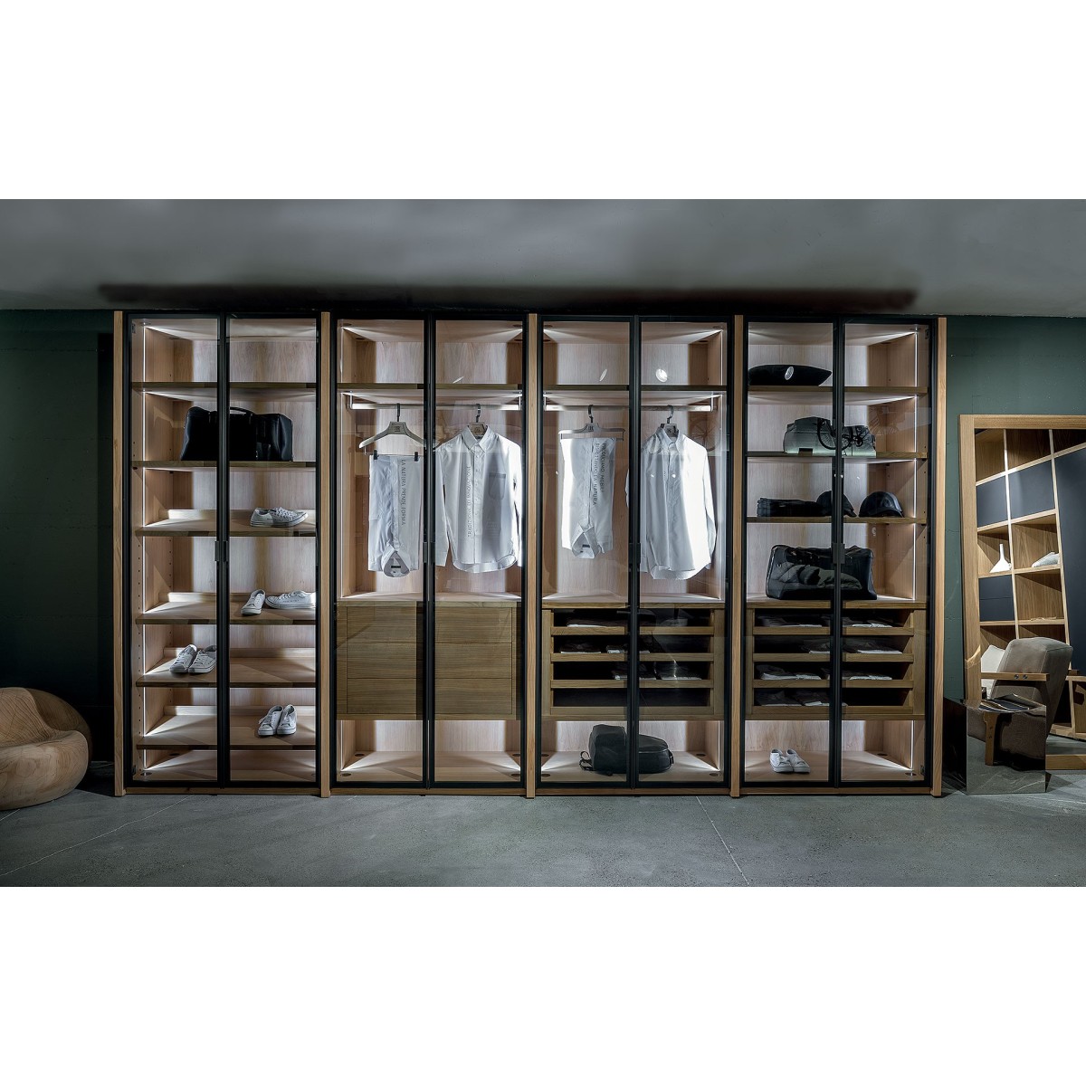 Wardrobe Avant Riva 1920