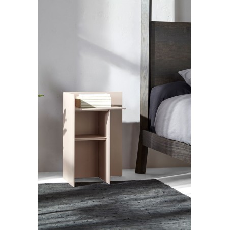 Bedside Table Cuatro Punt