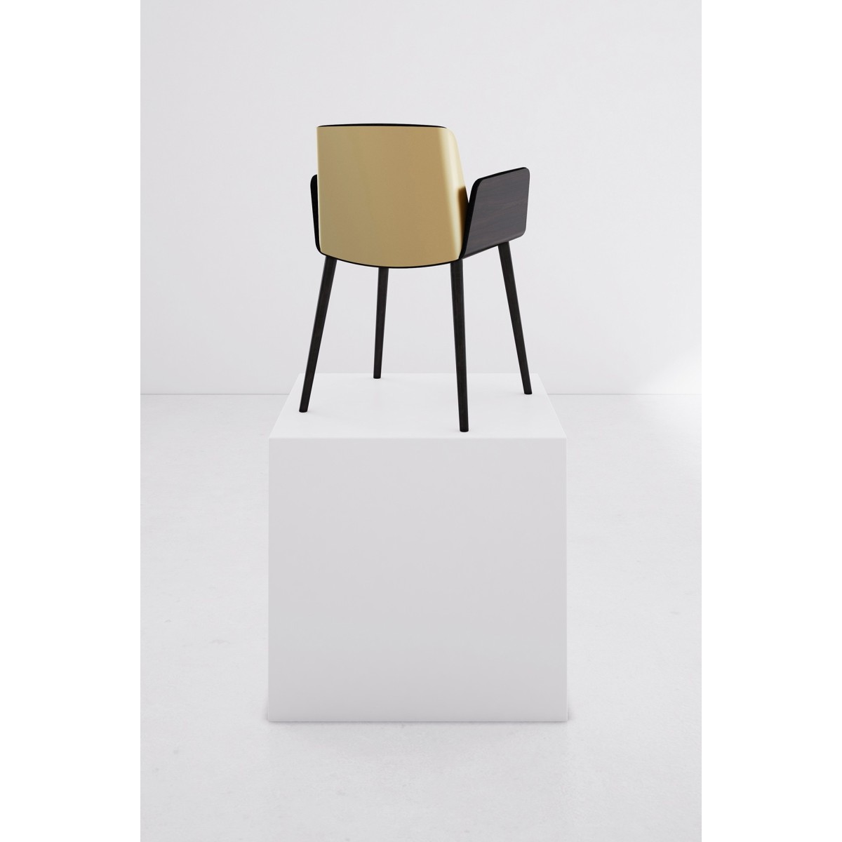 Chair Hug Punt