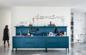 Frame Kitchen by Fantin: The Minimalist Elegance of Metal for Your Kitchen